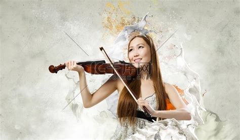 小提琴女性图片_小提琴女性素材_小提琴女性高清图片_摄图网图片下载