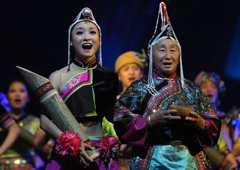 畲族“双音”传承人雷清梅：让畲族文化传承呈现不一样的色彩-黑龙江文化产业平台