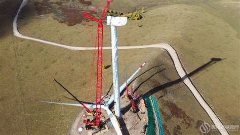 GW155-4.5MW！中广核兴安盟300万千瓦大基地项目首台风机吊装完成！（附图集）_世纪新能源网 Century New Energy Network