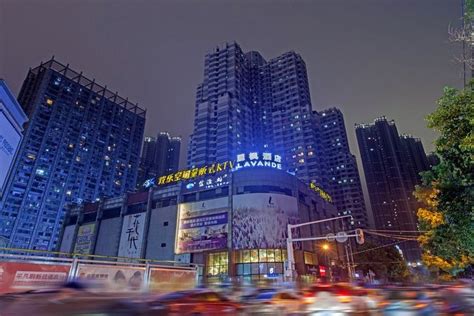 江汉路步行街夜景摄影图__国内旅游_旅游摄影_摄影图库_昵图网nipic.com