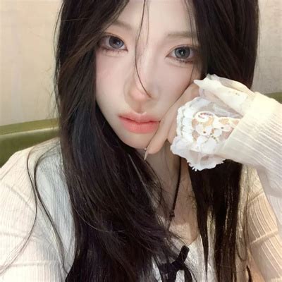 温柔温和的女生头像