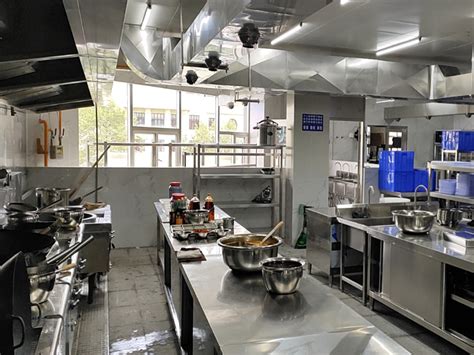 食堂厨房设备 -- 贵州坤源工贸发展有限公司