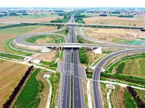 机场大道与长吉高速出口节点互通立交桥实现互通功能！_路况动态_车主指南