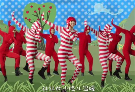 《小苹果》将登陆全美音乐大奖 筷子兄弟与斯威夫特&单向乐队同台表演 – Mtime时光网