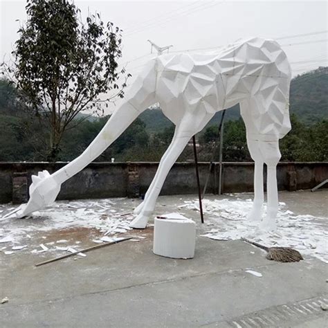 杭州重庆玻璃钢雕塑_泡沫雕塑制作厂家找重庆雀羽雕塑公司