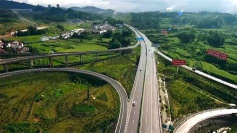 全面提速！贵州省首批县乡公路改造工程复工忙-国际在线