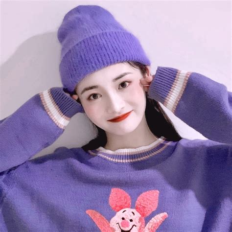 周洁琼温柔头像女生