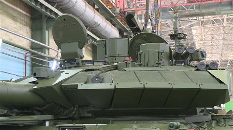 坦克世界动画：新版KV-44大战卡尔-44