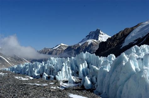 冰碛湖加拿大高清摄影大图-千库网