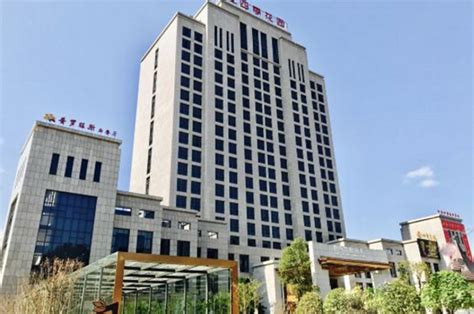 荔波四季花园酒店 - 贵州酒店 - 桂林青檬国际旅行社品牌官网