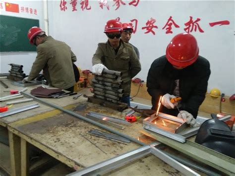 焊工培训--广安市东方职业技术学校|职业学校|广安技校
