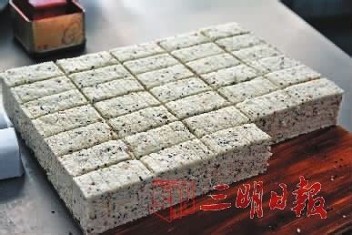 三明工匠饶英豪 传统小吃“汤泉米糕”香八方 - 焦点图片 - 东南网三明频道