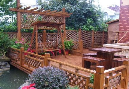用防腐木装饰布置庭院花园温馨舒适又自然 - 成都青望园林景观设计公司