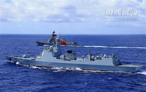 中国海军最强战舰潜艇双双现身大连 场面壮观(图)_手机新浪网