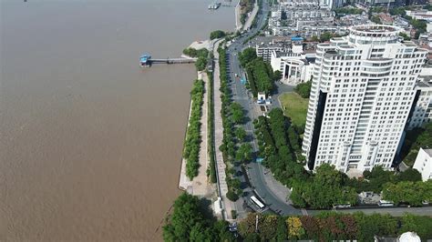 4K航拍湖北武汉沿江大道视频模板下载 - 觅知网