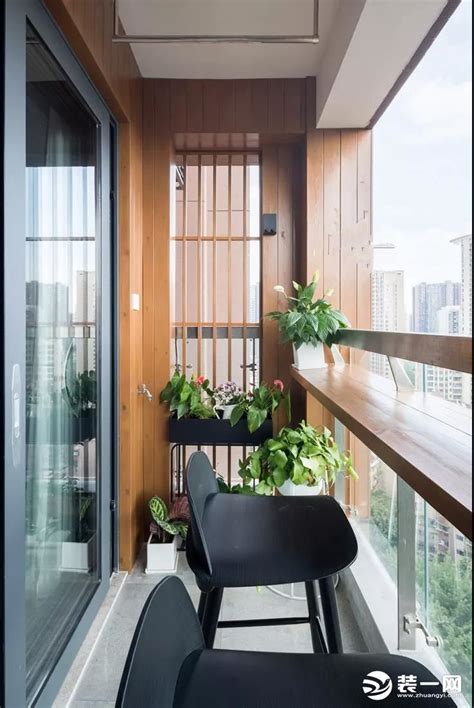4平方阳台改书房如何设计装修_懒猫木阳台