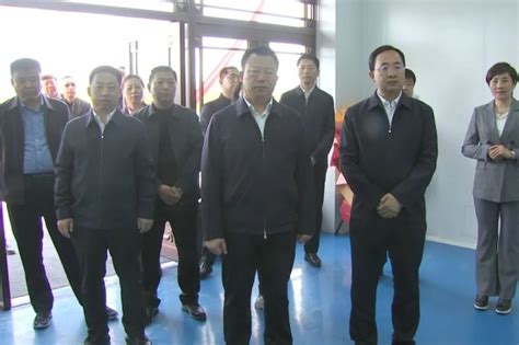 科尔沁右翼前旗人民政府-科右前旗举行传统奶制品产业园揭牌仪式