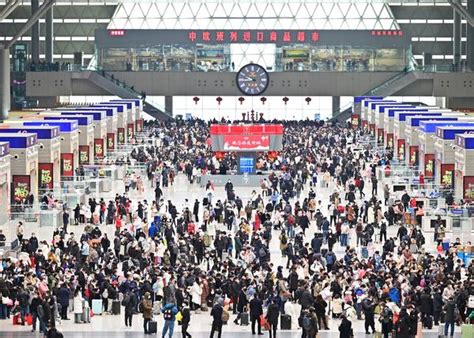 盘点中国最繁忙的十大高铁站，第一让人意想不到，你知道吗？_车次