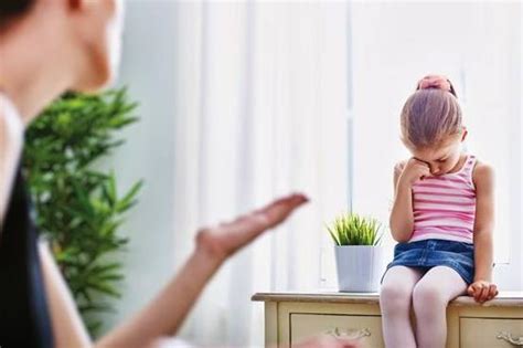 家暴对孩子的影响能有多大 见过家暴的孩子如何做好心理疏导 _八宝网