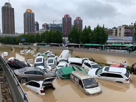 郑州京广北路隧道积水排空时间尚不确定 救援队抽水一昼夜前进60米 | 每经网