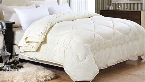 床上用品知识科普,什么被子好,毛毯什么材质好,凉席哪种好,什么枕头有助于睡眠?