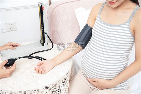 妊娠期高血压疾病是什么原因引起的 血压值为多少算是妊娠高血压 _八宝网