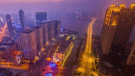 武汉汉街夜景高清图片下载-正版图片501038092-摄图网