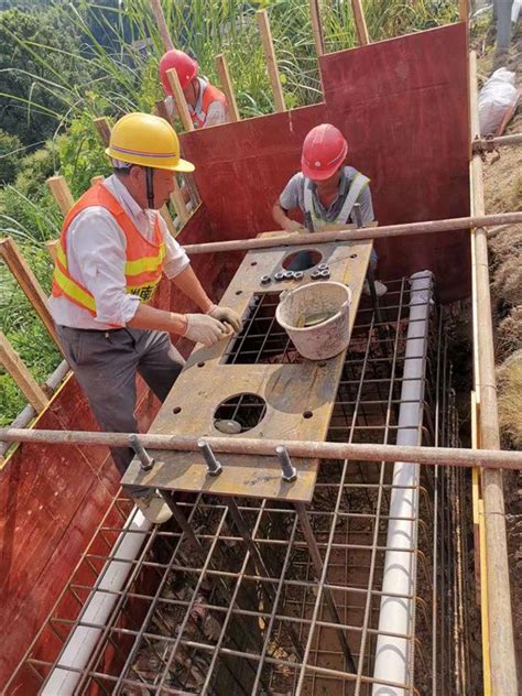 长沙湘江东岸防洪综合改造项目涉水主体工程基本完工 - 焦点图 - 湖南在线 - 华声在线