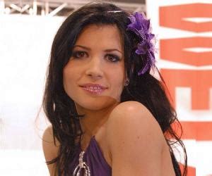Rebeca Linares Biography, Birthday. Awards & Facts About Rebeca Linares