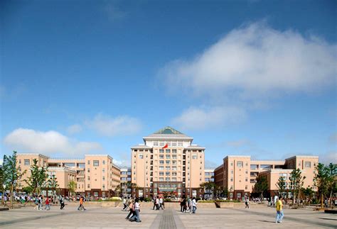 武汉工程大学是211吗，武汉工程大学是省属重点大学吗
