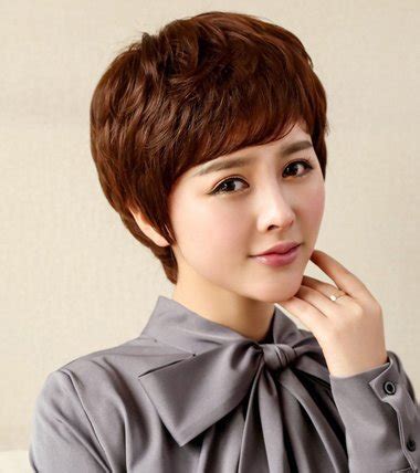 韩式中老年女士短发发型 老年短碎烫发发型_发型师姐