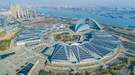 武汉国际博览中心建筑风光高清图片下载_红动中国