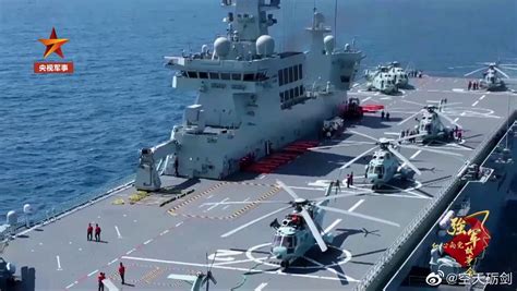 入列不久的075型两栖攻击舰“广西”舰|两栖攻击舰|075|广西_新浪新闻