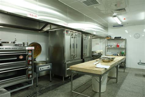 饭店厨房设备 -- 贵州坤源工贸发展有限公司