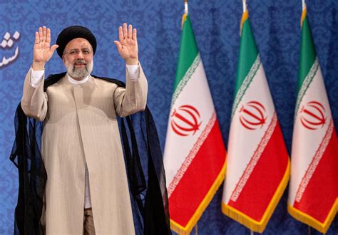 伊朗最高领袖批准莱希出任总统 _今日镇江