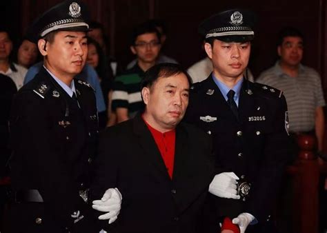 中国审判-中央直接抓的大案！曾被称为“新中国最大的经济犯罪案件”