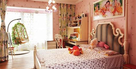 20岁女生的房间怎么装修 长4.3m 宽2.8m-长4.3米，宽3.3米的房间如何设计摆设？