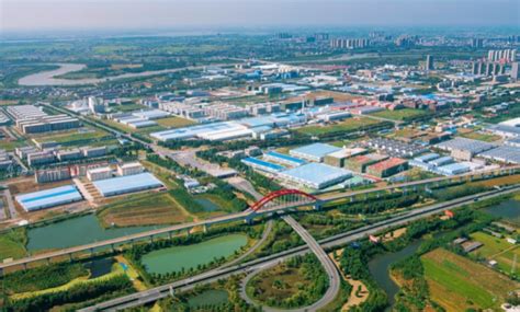 喜报：安徽阜阳港利置业公司 成功提升项目周边教育配套-港利投资集团