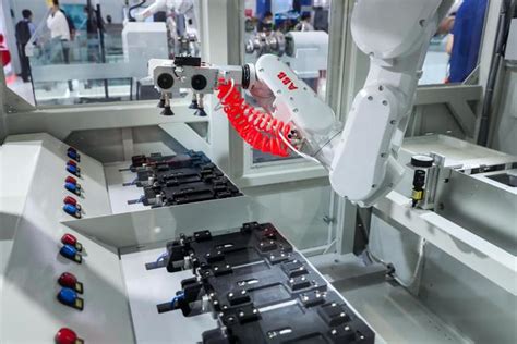 工业巨头ABB：全球机器人长期需求仍将上升，继续看好中国_行业新闻_易造机器人网
