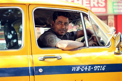 他拍的出租车司机是我认为的好照片 - 推荐 - 新湖南