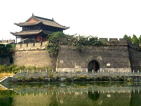 Jingzhou Historical and Cultural City Area (China): What You Need to ...