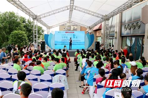 湘潭环保部门和志愿者连续三年倡导过“绿色春_湖南碧蓝环保科技有限责任公司