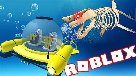 屌德斯&小熙 Roblox鲨鱼生存模拟器 开着潜水艇和骨鲨刚正面