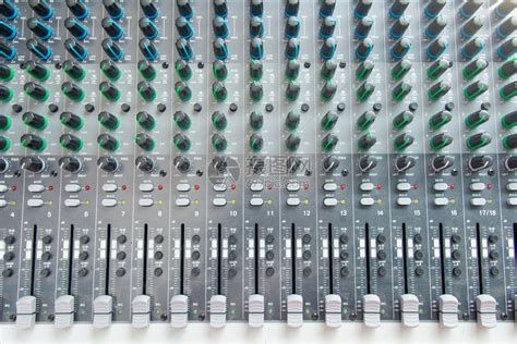 MIDI——超强的模块化音效控制器！ - 普象网