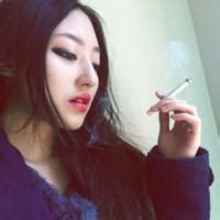 抽烟非主流女生头像