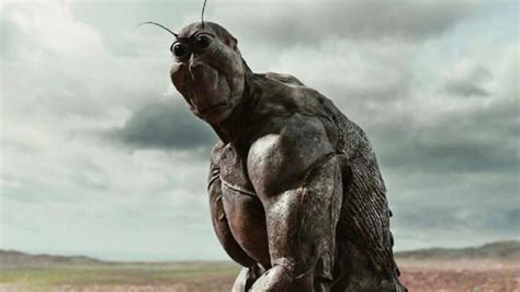 人类把蟑螂送到火星，500年后，变异成2米多高的蟑螂人_腾讯视频