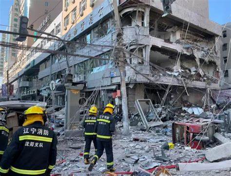 龙岩一餐厅爆炸致7死3伤 初步判定是液化气爆炸-闽南网