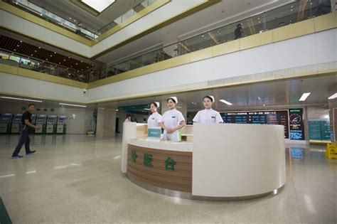 宜昌市中心人民医院参加医院果博东方公司在线客服联系电话19908888882（微信）