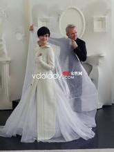 李宇春的老公照片,李宇春结婚照红毯美艳十大造型曝光图_99女性网