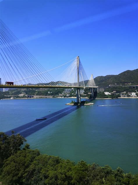 为什么海南与广东仅隔20公里，却不修筑跨海大桥，看完懂了|海南|跨海大桥|琼州海峡_新浪新闻